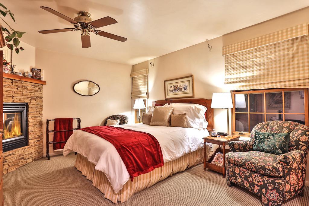 Alpenhorn Bed And Breakfast Big Bear Lake Buitenkant foto