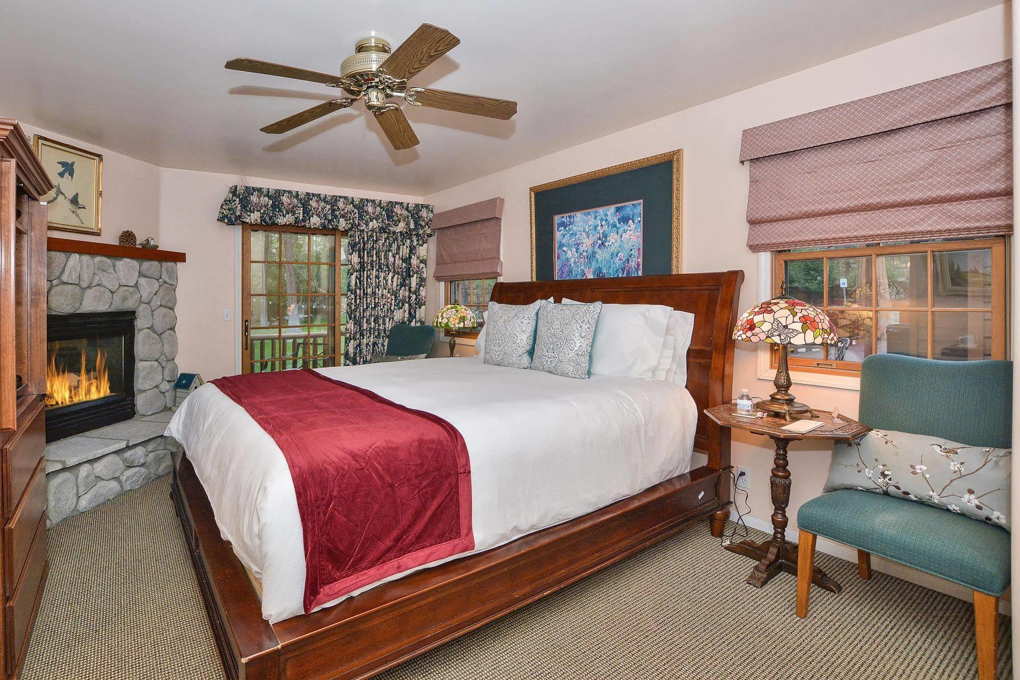 Alpenhorn Bed And Breakfast Big Bear Lake Buitenkant foto