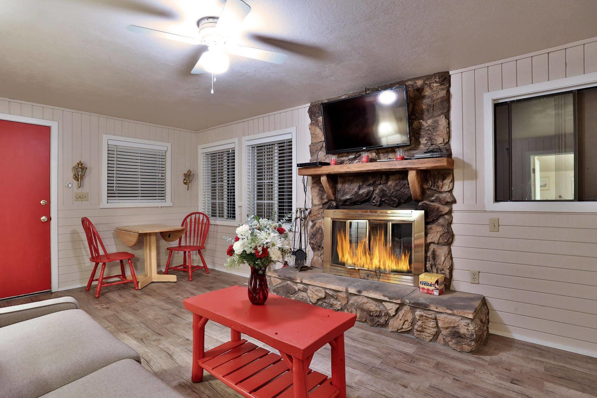 Alpenhorn Bed And Breakfast Big Bear Lake Buitenkant foto