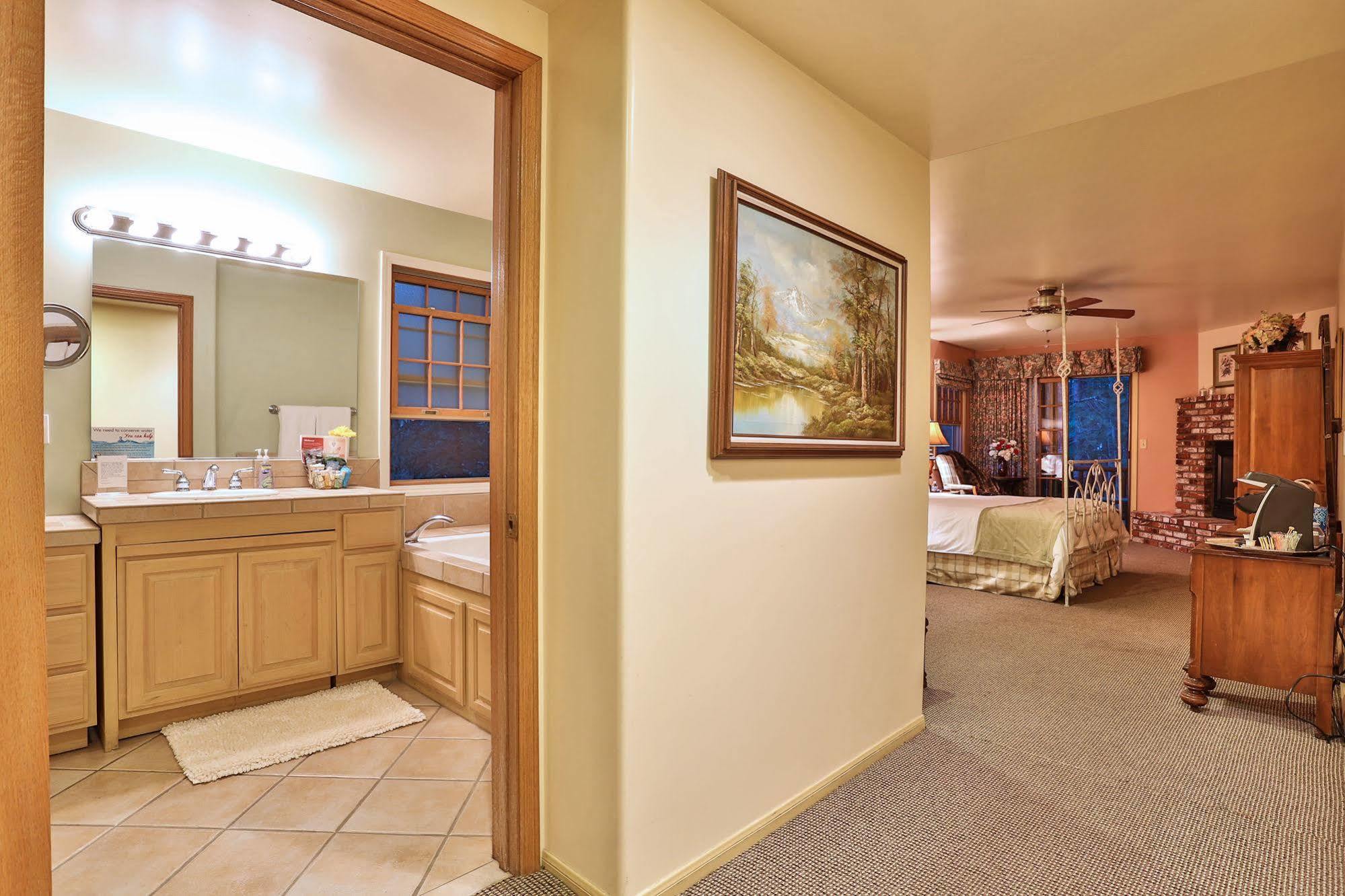Alpenhorn Bed And Breakfast Big Bear Lake Buitenkant foto